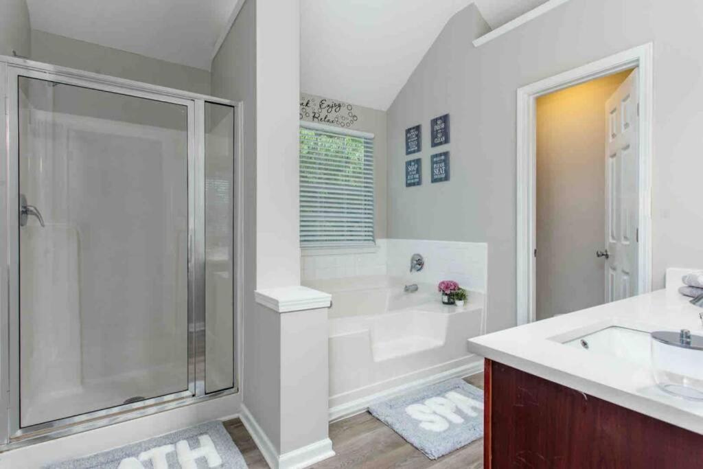 One Chance Luxury Estate - King & Queen Suites! Atlanta Esterno foto